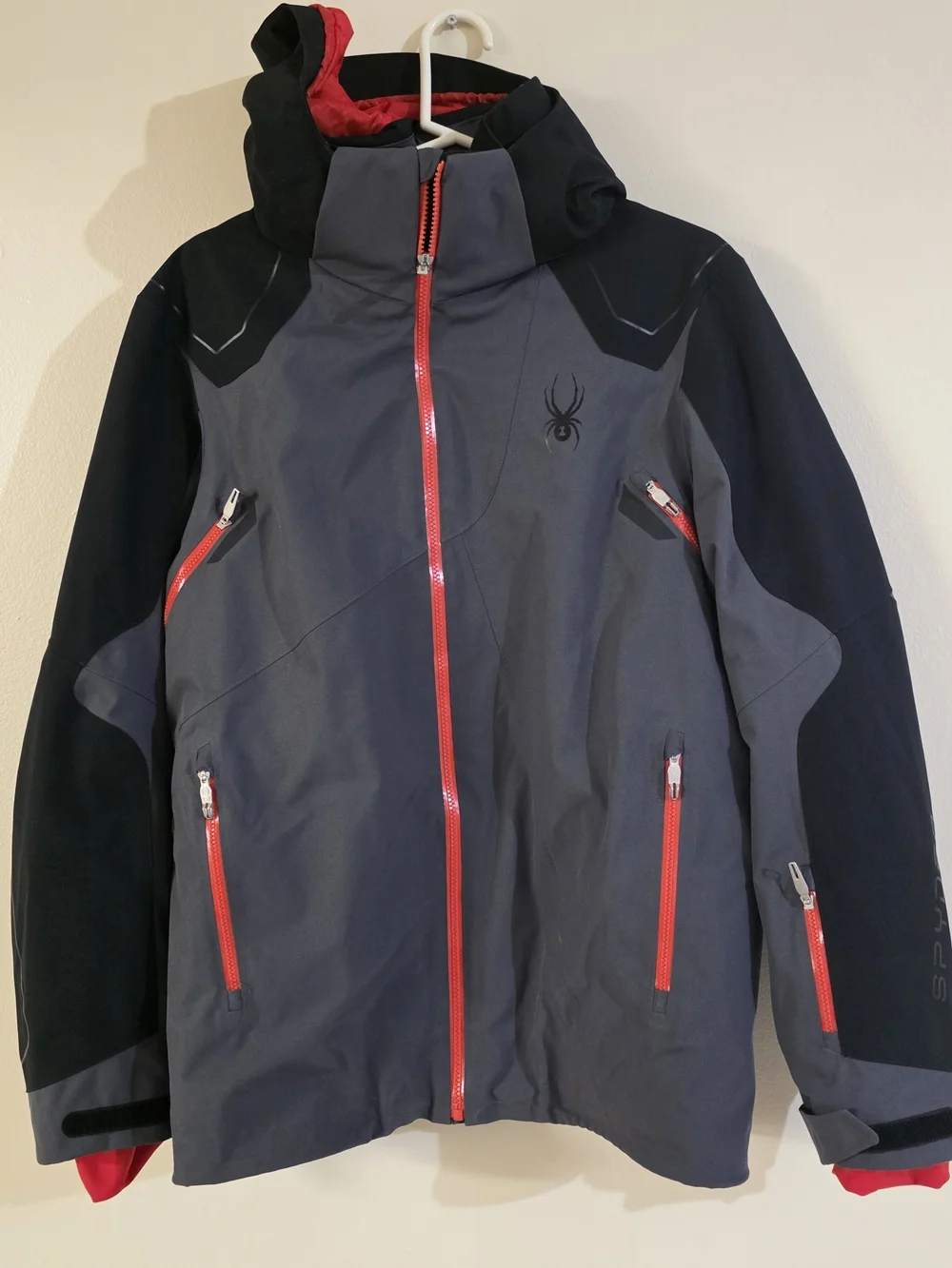 Spyder Men's Gray and Black Ski Jacket with Red Accents